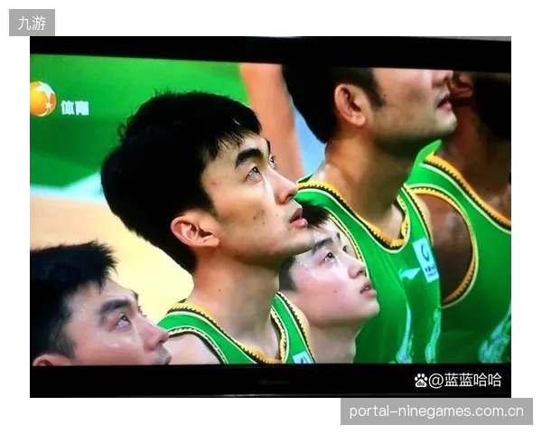 李晓旭悲情结束职业生涯,辽宁男篮外线失准被挡在季后赛八强大门外。 李晓旭悲情结束职业生涯,辽宁男篮外线失准被挡在季后赛八强大门外。